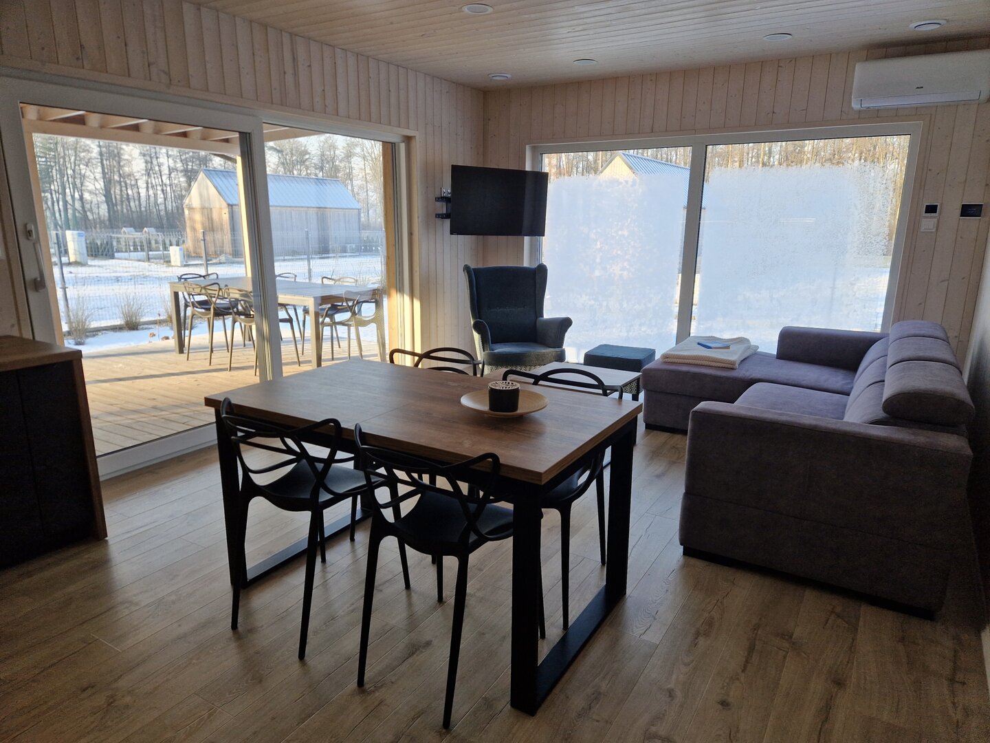 Urban INVESTMENT GROUP sp. z o.o - 8